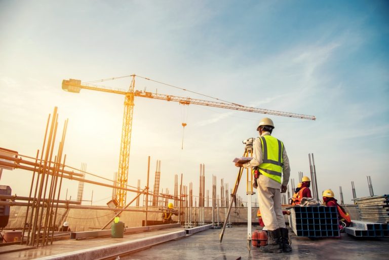Managing Construction Projects Around Major Holidays