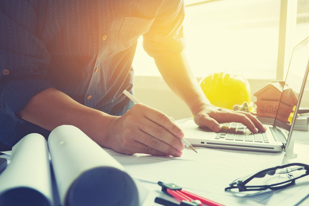 Is Your Social Media Presence Helping or Hurting Your Contracting Business?