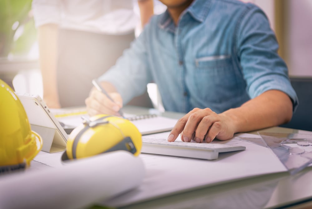 Can You Run a Contracting Business From Home?
