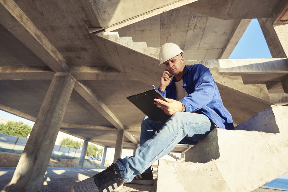 Communicating with Clients During a Crisis: 5 Things Your Contracting Business Can Do
