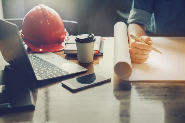How Do You Start a Contracting Business?