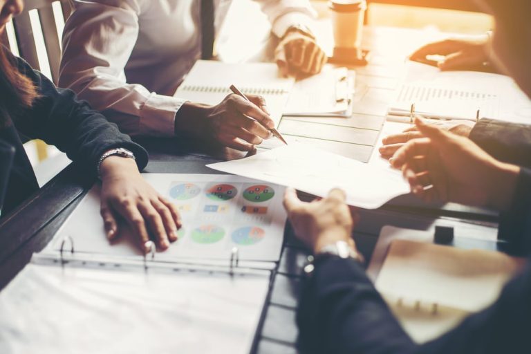 Handling Supply Chain Problems in Your Contracting Business