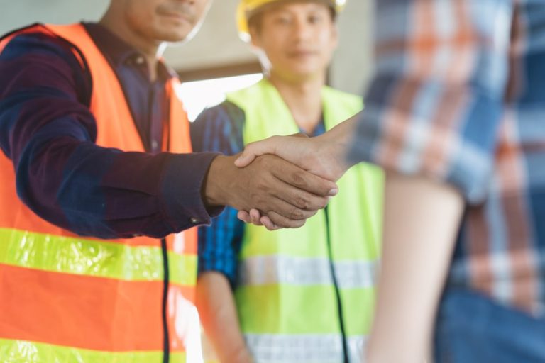 How to Improve Customer Service for Your Contracting Business