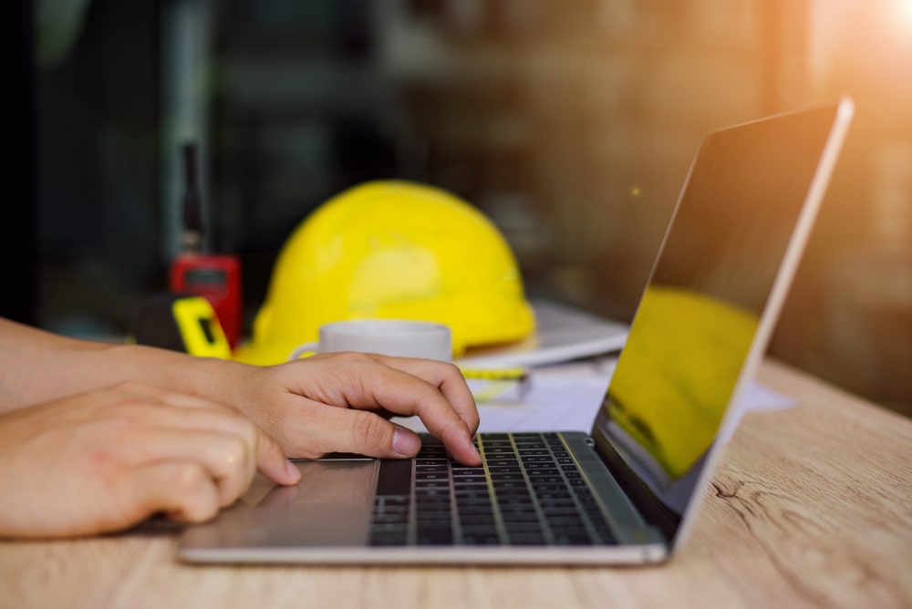 Should You Buy a Laptop for Your Contractor Licensing Exam Studies?