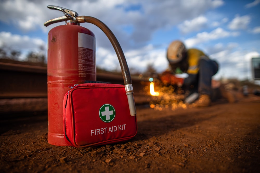 5 Things to Put in Your Contracting Business First-Aid Kit