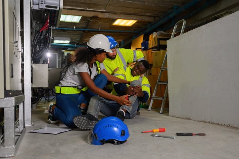 New Law Alert: Mandatory Workers’ Compensation Insurance for California Contractors