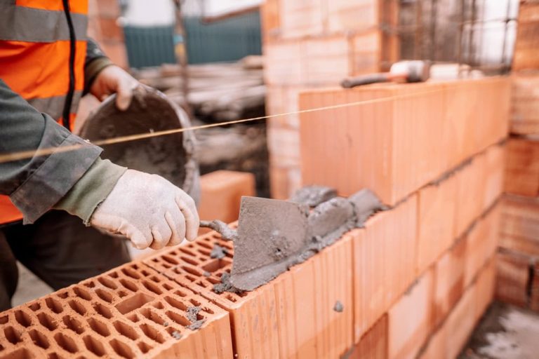 Mastering Masonry: The Future of Bricklaying and Stonework