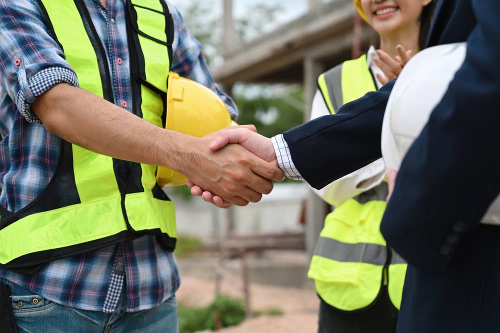 Building a Successful Contracting Business: A Comprehensive Guide